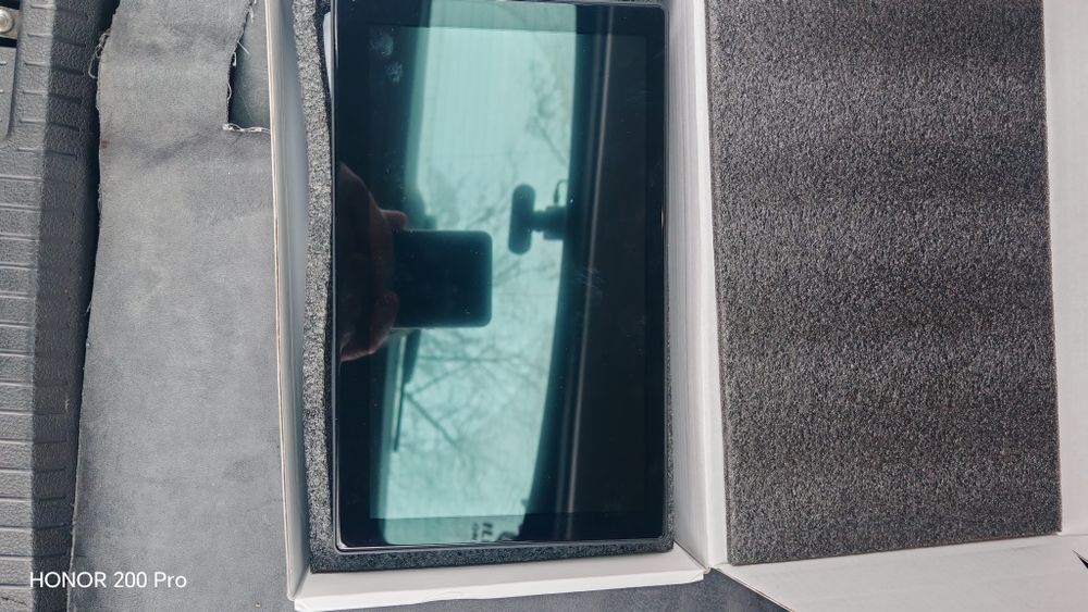 Car play 9 inch  touchscreen