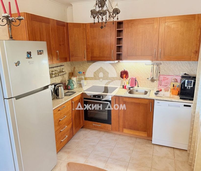 Продава се Тристаен апартамент в с. Кошарица, Област Бургас - 99 кв.м за 1090 €/кв.м - Снимка #4