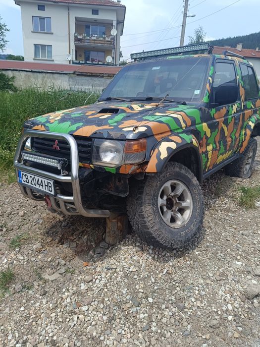 Мицубиши Паджеро 2  2.8 тди на части 99 год