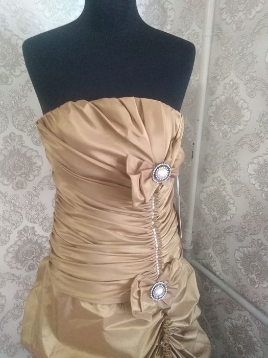 Платье нарядное люкс