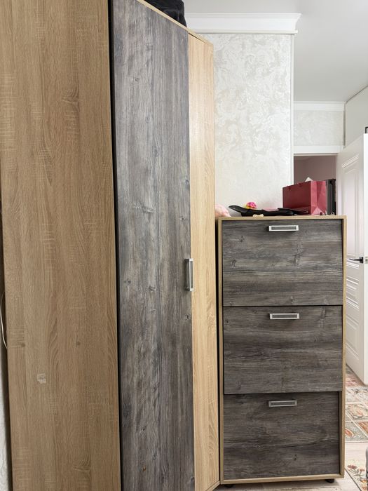 Прихожая мебель срочноооо