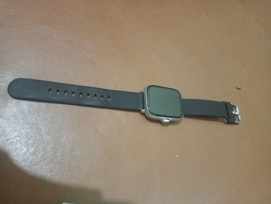 Смарт соат сотилади янги