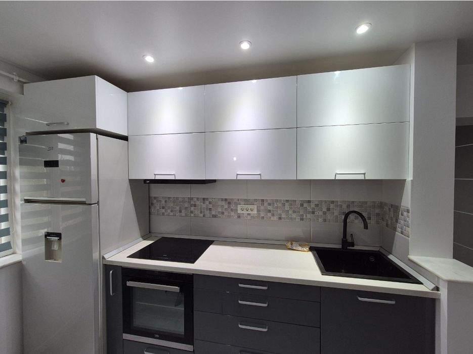 Apartament 2 camere | Tomis 3 | loc parcare | aproape de City Mall