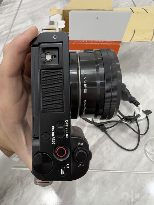 Camera Sony ZV-E10