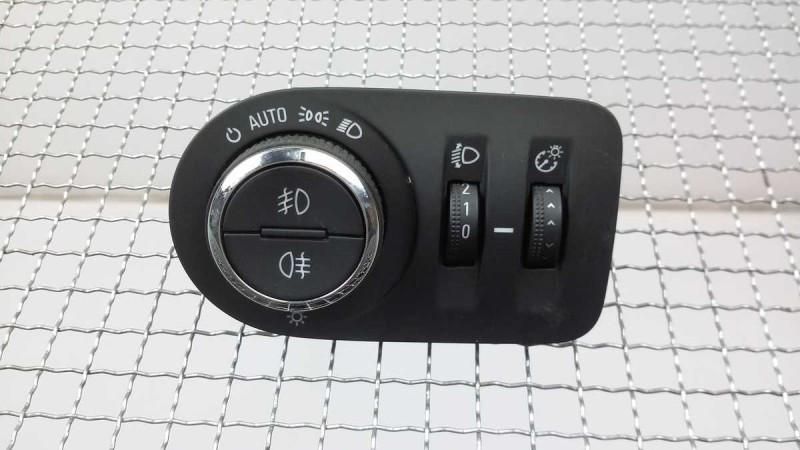 Bloc lumini AUTO Opel Corsa D