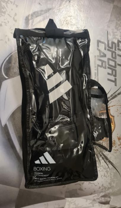 Mănuși de Box Adidas !
