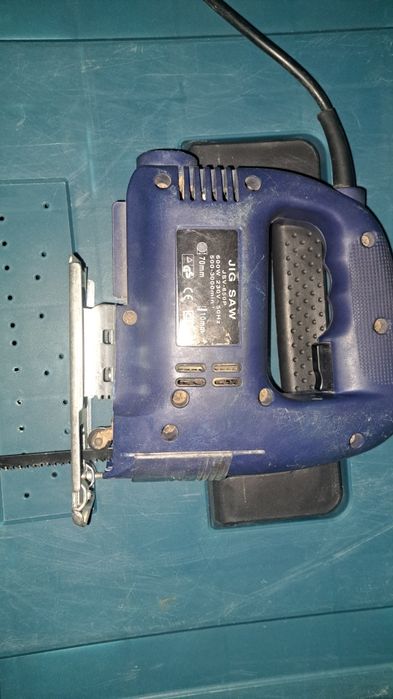 Лобзик электрический