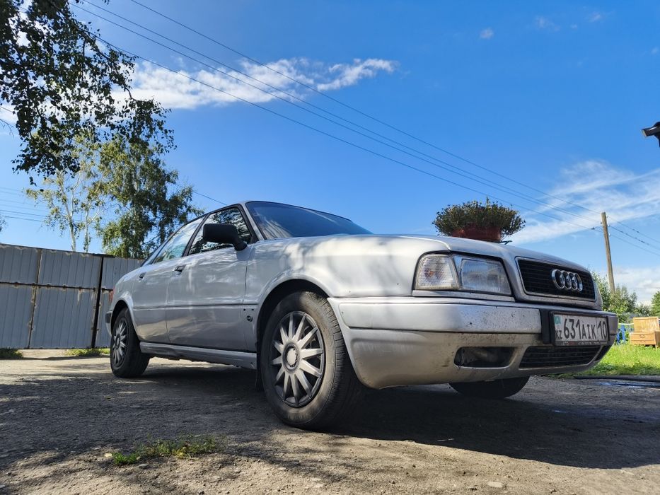 Продам Ауди 80 б4