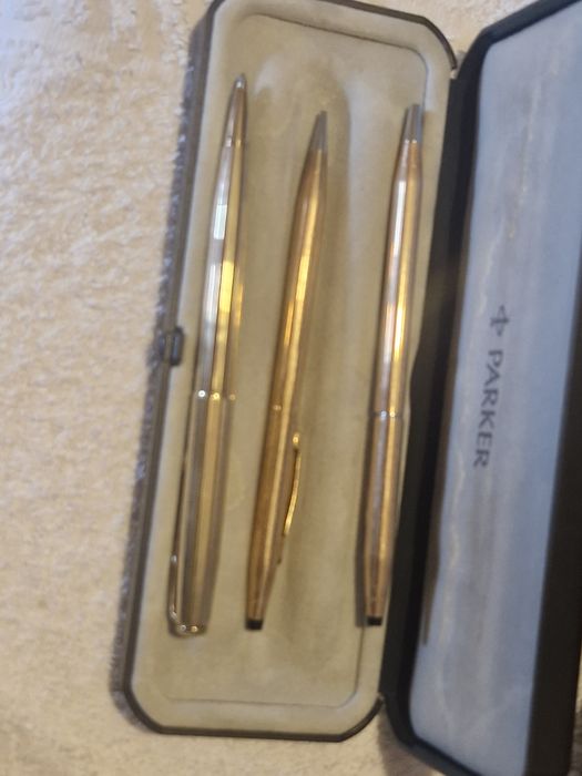 Pixuri si stilouri cross parker waterman