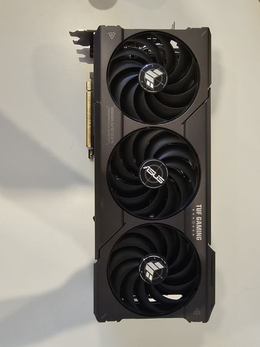 Amd radeon rx7800xt asus tuf ГАРАНЦИЯ