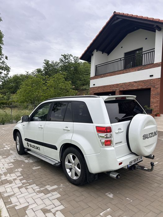 SUZUKI Grand Vitara 2011 — imagine 4