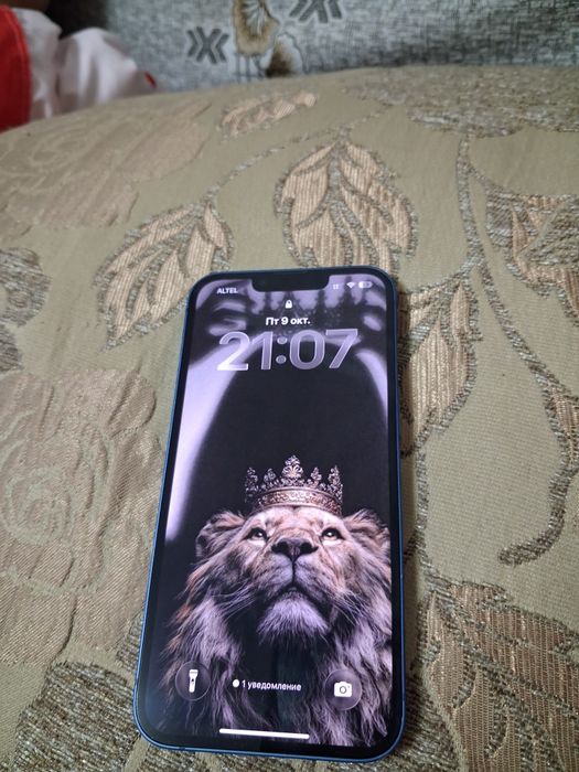 Продам IPhone 13 128гб