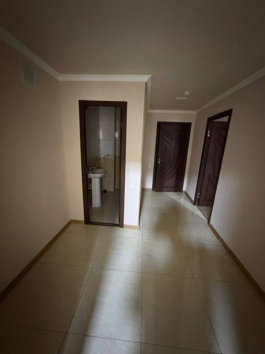 Буюк Ипак Йули Максим Горький | 81кв - нежилое помещение вдоль дороги