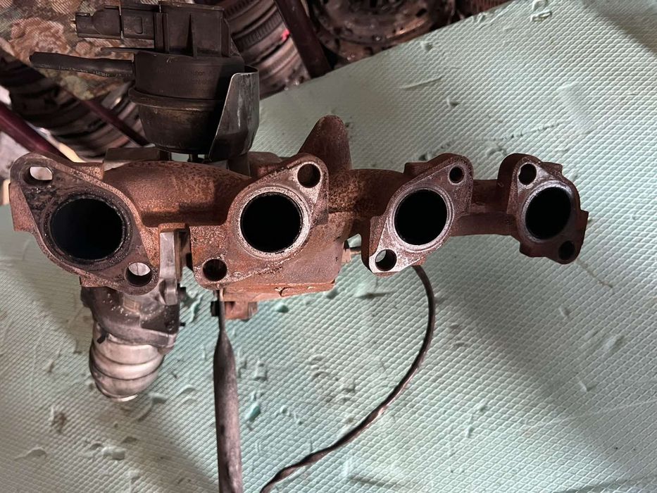 Турбо за Aydi B8 2.0  140  170 ks 2009 g цена 450 лв