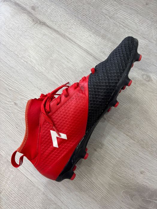 Бутонки Adidas Predator