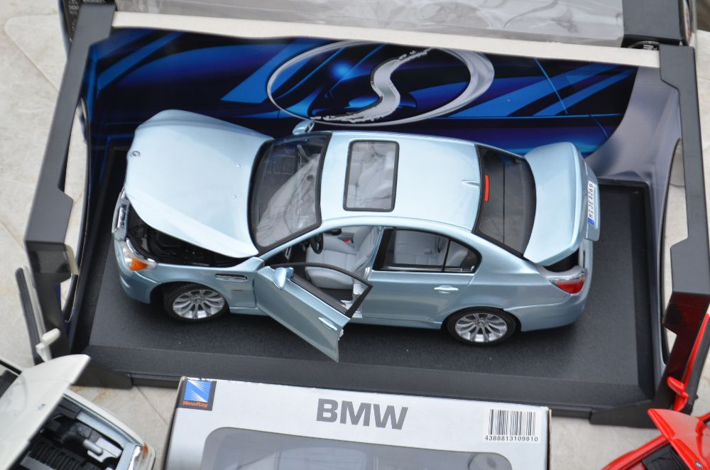 MACHETE auto BMW 1:18 E36 325i Cabrio M5 Cabrio, Maisto
