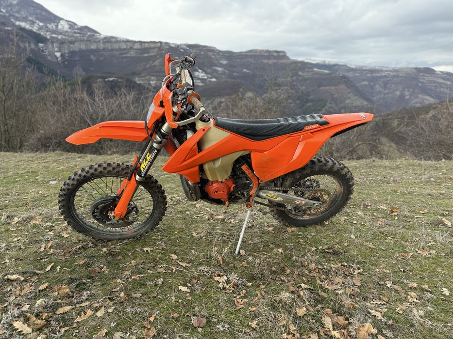 Ktm tpi  2018 300 куб. повече имформация на посочения телефон ……………….!