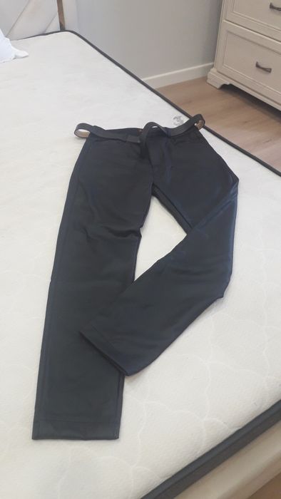 продаю вещи .кофта . кожаные юбки и брюки