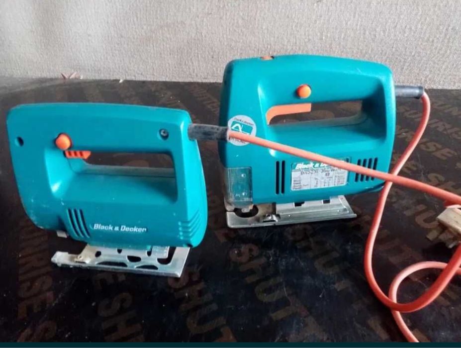 Зеге, прободен трион бляк енд декер перфектно