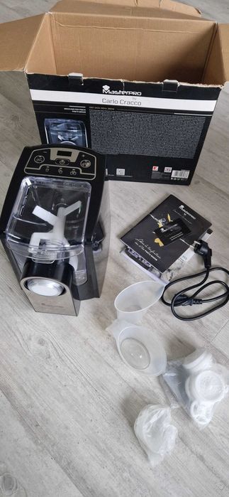 Masterpro-Машина за Прясна паста