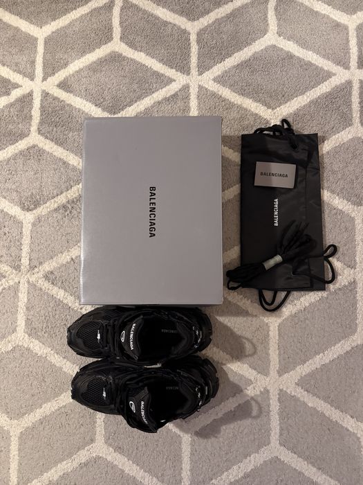 Balenciaga Runner
