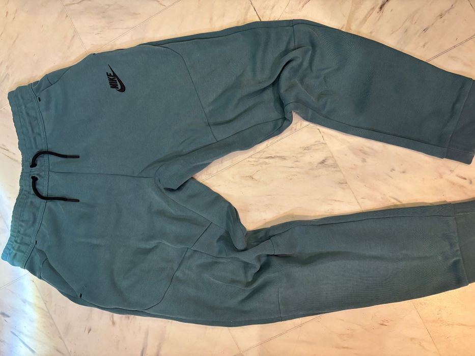 Nike tech fleece горно и долно