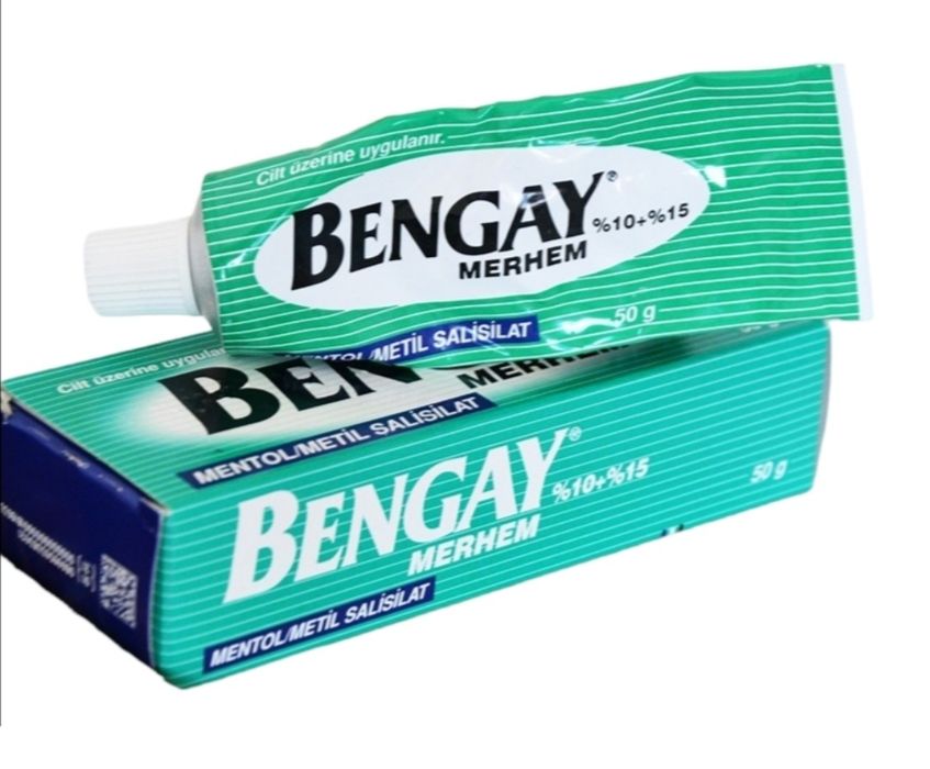 Bengay unguent antireumatic.Pret pe 4 cutii.