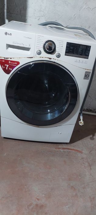 Продам стиральную машину