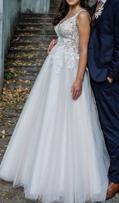 Булчинска рокля - Сватбен Център Варна