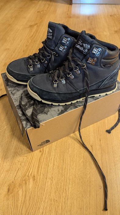 Дамски зимни обувки North Face Berkeley redux