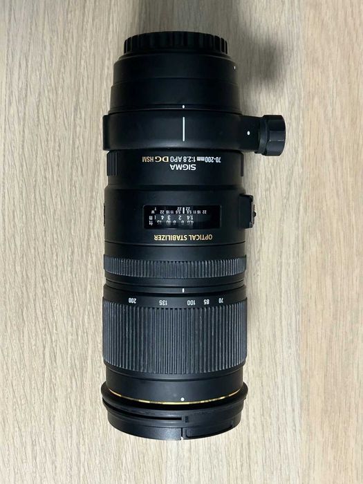 Sigma 70-200mm F2.8 APO DG HSM за Canon