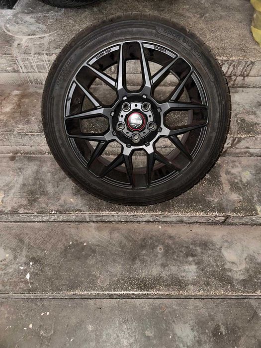 jante momo revenge 2.0 matt black + cauciucuri dunlop spt vara  , noi