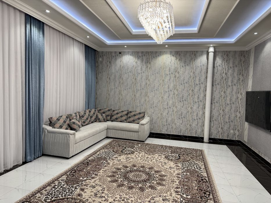 Продаётся дом от Юнусабада 5 км, 4 сотки. 2 этажный евро дом. 7 комнат