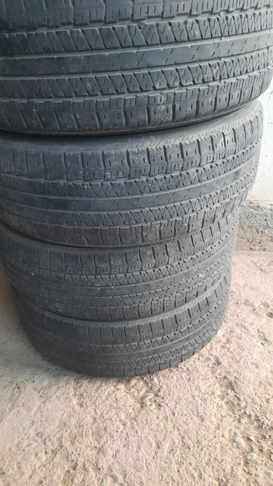 Автошина размер  R18