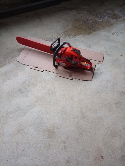 Резачка Хускварна 550хр