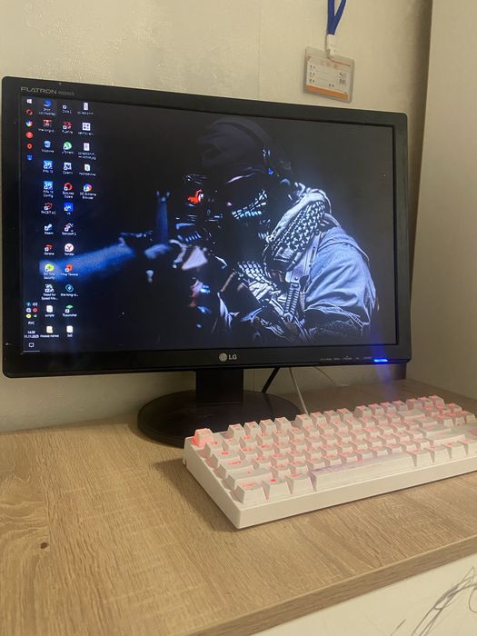 Продам пк в хорошем состояние