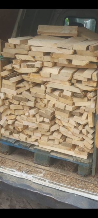 Vind Lemne de foc Deseuri FAG Paletat