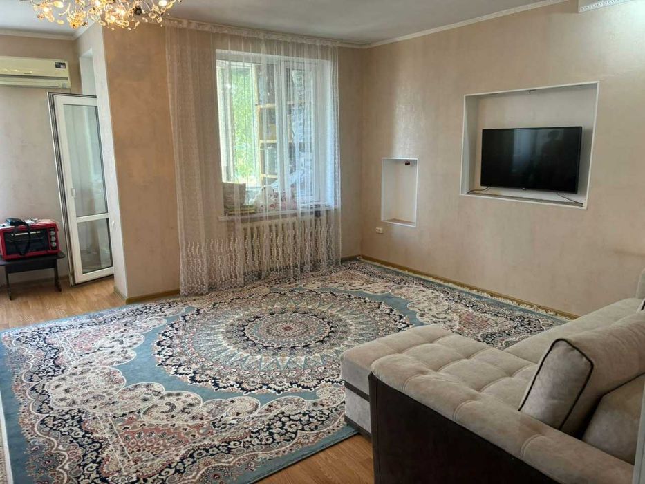 Продам 2 комнатную квартиру