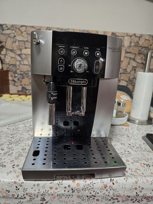 Delonghi Magnifica S Smart