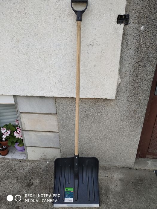Лопати за сняг два броя