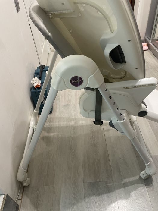 Продам стул для кормления