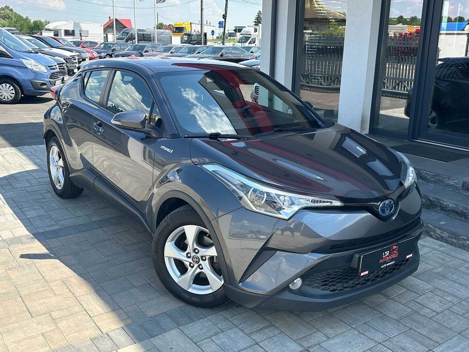 TOYOTA C-HR 2019 — imagine 2