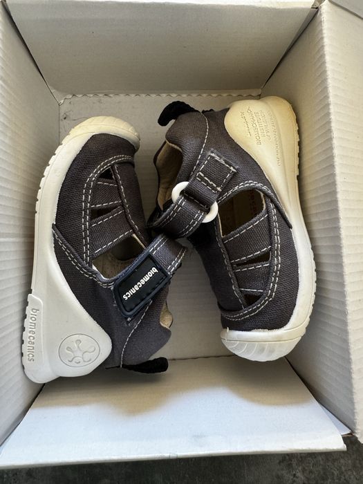 Сандали за прохождане 18 номер