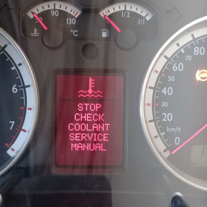 Смяна на дисплей монтаж на борд компютър автопилот