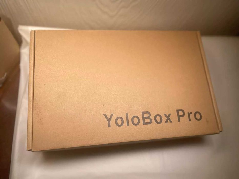 YoloBox Pro Multi-Cam Live Streaming
