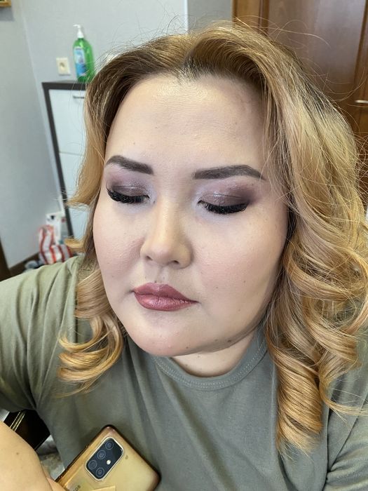 Макияж + локоны = 12000