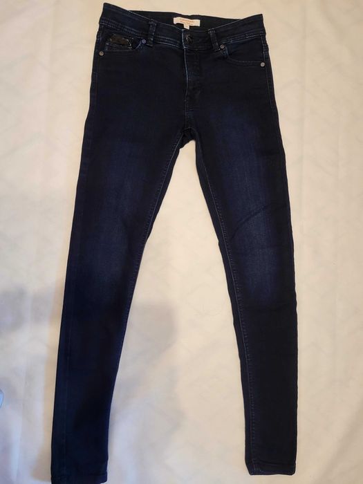 Дамски нови маркови дънки без етикет