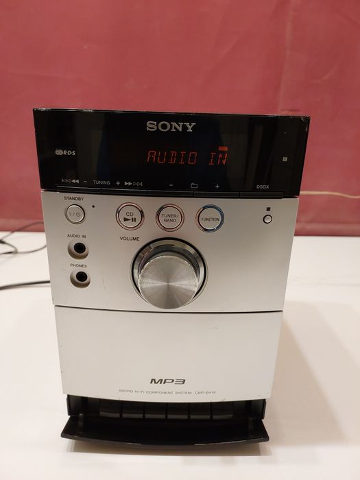 Sistem Sony CD/MP3,tuner RDS, Tape. Perfect funcțional.
