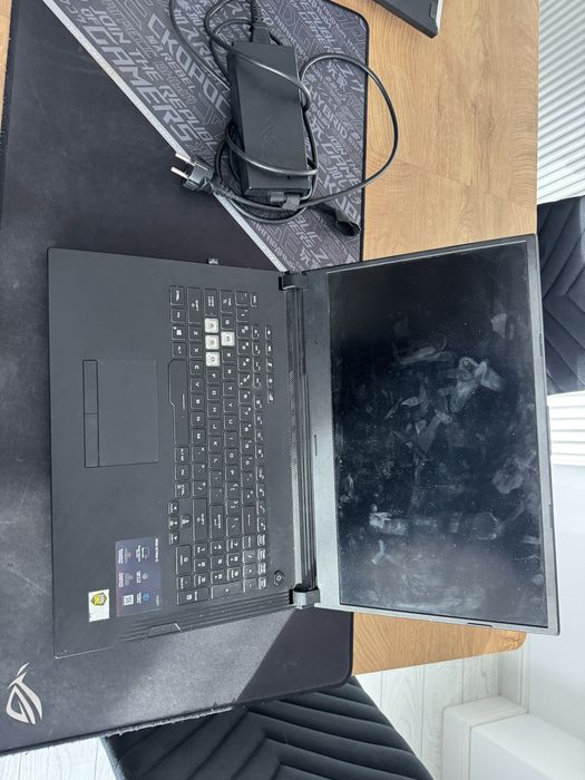 Laptop gaiming Asus Rog strix g17 32gb ram