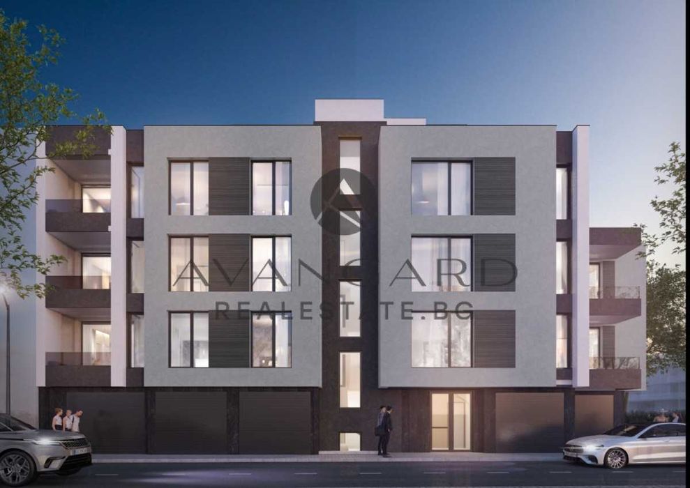 Продава се Двустаен апартамент в Пловдив, Център - 83 кв.м за 2109 €/кв.м - Снимка #2